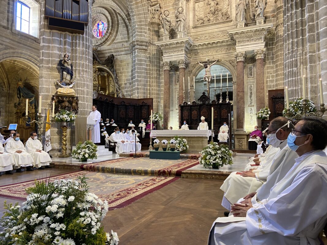 NOMBRAMIENTOS DE SACERDOTES Y DIÁCONOS PARA EL PRÓXIMO CURSO PASTORAL