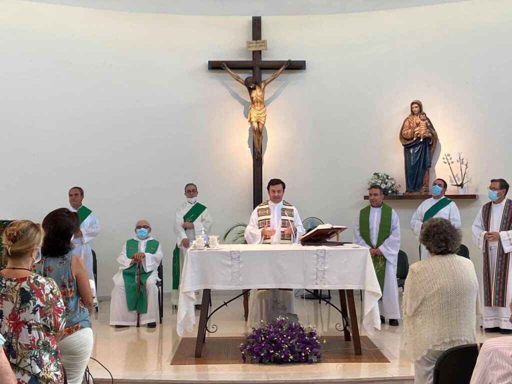 EUCARISTÍA PRESIDIDA POR EL NUEVO PÁRROCO DE LA PARROQUIA DE SAN JUAN DE DIOS