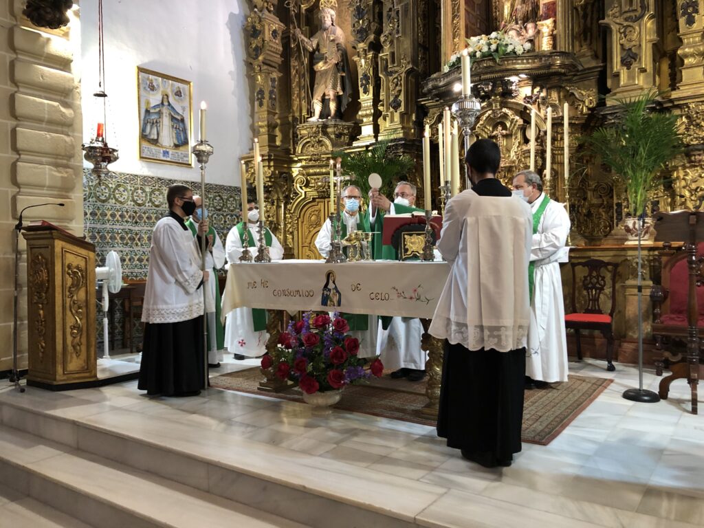 Las Concepcionistas Franciscanas del Puerto de Santa María reciben la visita de Monseñor Rico Pavés