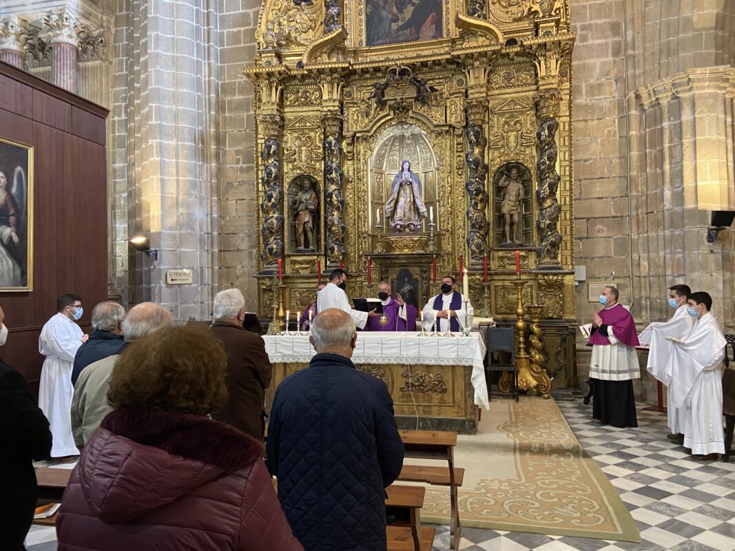 La Diócesis celebra la Eucaristía en sufragio por Mons. Bellido Caro