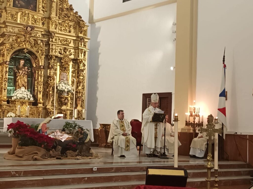 Monseñor Rico Pavés preside la Eucaristía y bendición de la Virgen de la Trinidad y San Juan Evangelista de la Hermandad de Humildad y Paciencia de Jerez