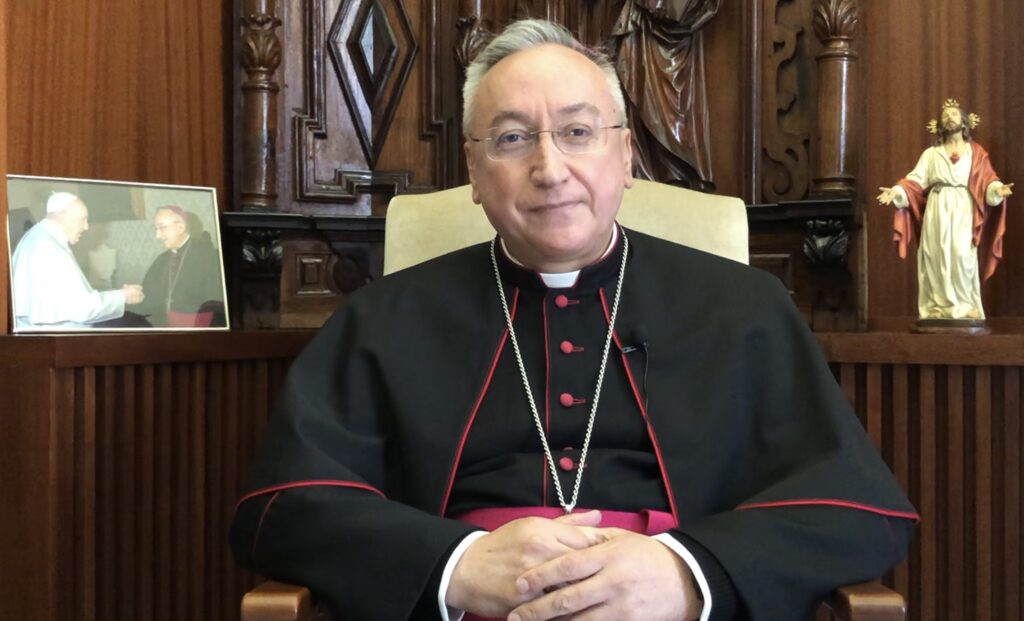 Mensaje de Monseñor José Rico Pavés con motivo de la clausura del Año Jubilar dedicado al Sagrado Corazón de Jesús : «La gracia de un Año Jubilar ha de ser siempre un corazón mas vuelto al corazón de Cristo para recibir de Él la misericordia»