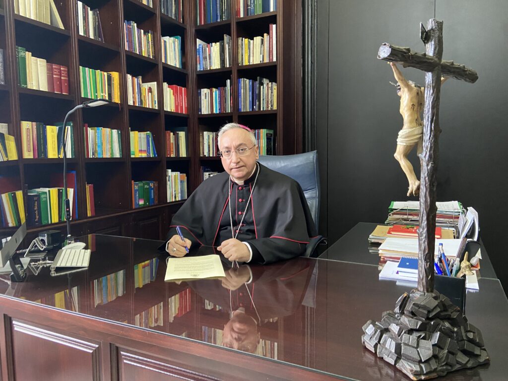 Carta de Monseñor José Rico Pavés para la Unión de Hermandades y Hermanos/as Mayores de las Hermandades y Cofradías de Jerez