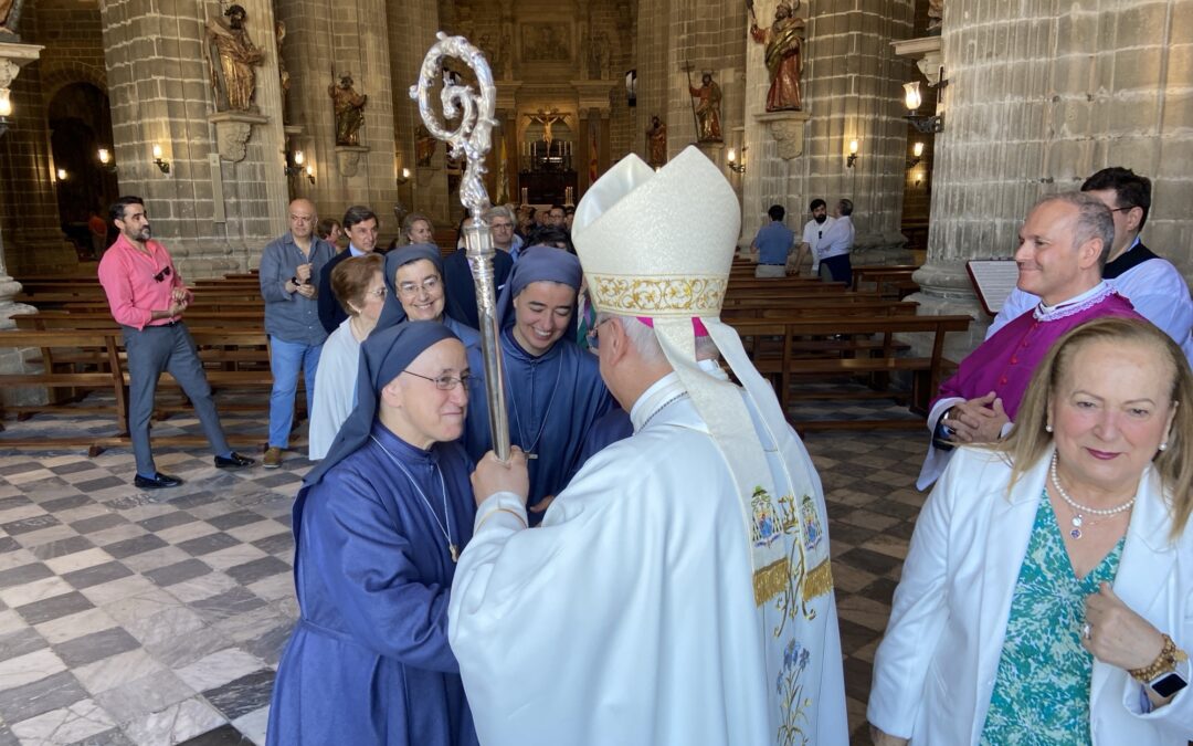 Asidonia-Jerez se une en oración por la madre de su pastor diocesano