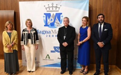 Monseñor Rico Pavés presente en la presentación de la Magna Mariana de la ciudad de Jerez