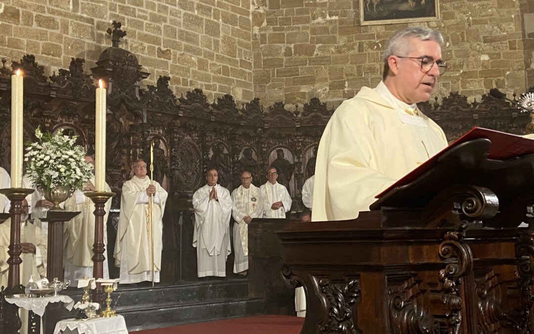 D. Santiago Gassin toma posesión como párroco de Nuestra Señora de la O de Rota