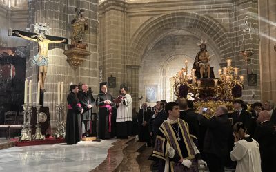 La Santa Iglesia Catedral acogió el Vía Crucis de la Unión de Hermandades de Jerez